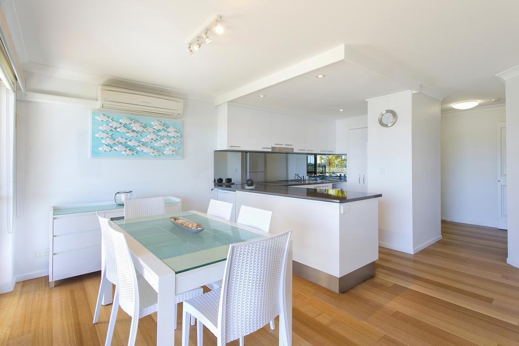 Noosa Shores Resort Екстер'єр фото