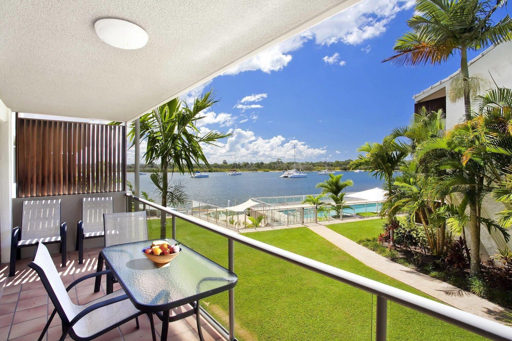 Noosa Shores Resort Екстер'єр фото