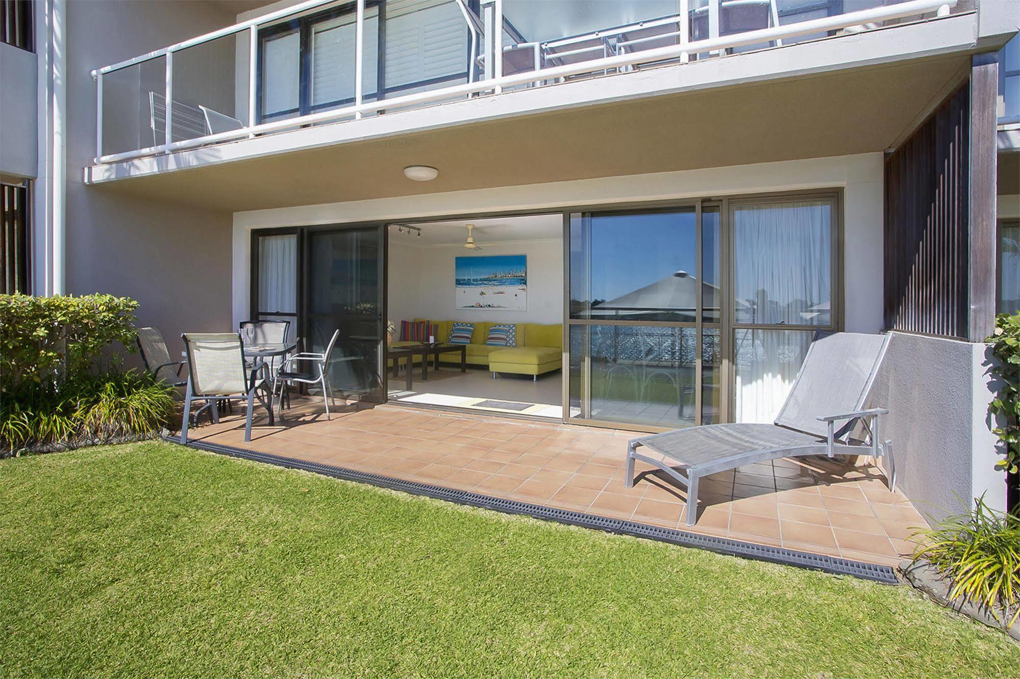 Noosa Shores Resort Екстер'єр фото