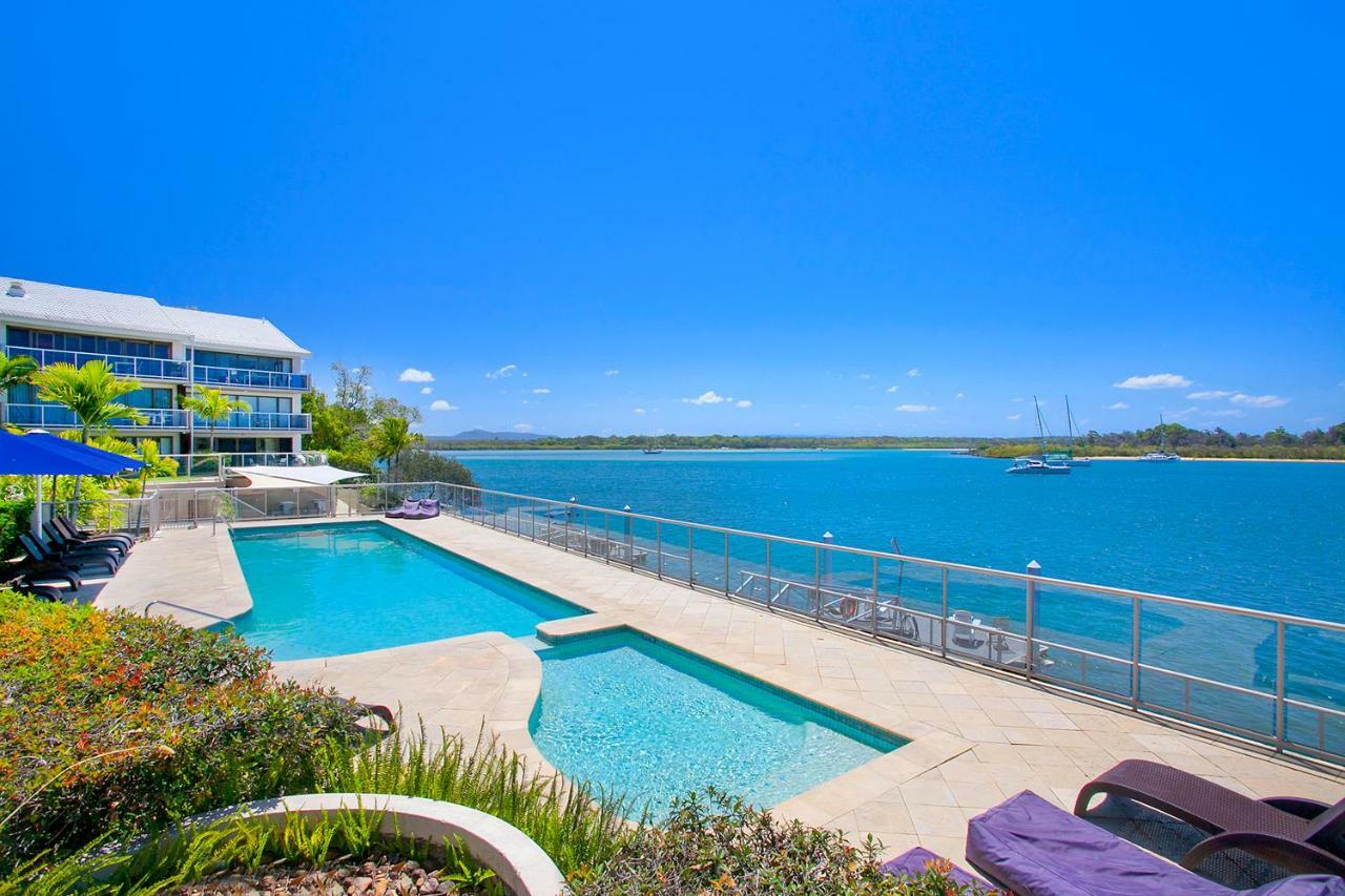 Noosa Shores Resort Екстер'єр фото